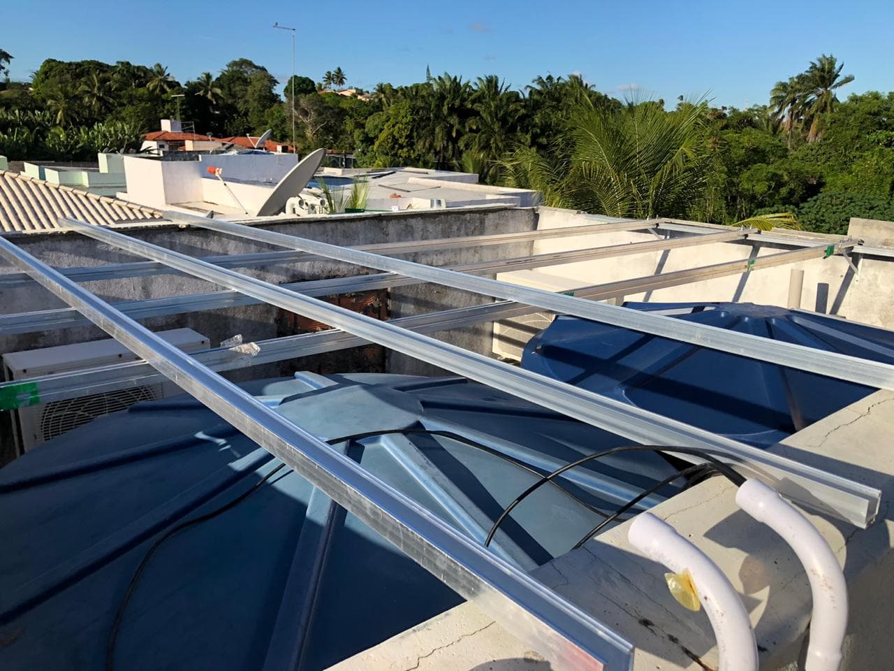 INSTALAÇÃO PORTÃO SISTEMA DE 8.5 KWP